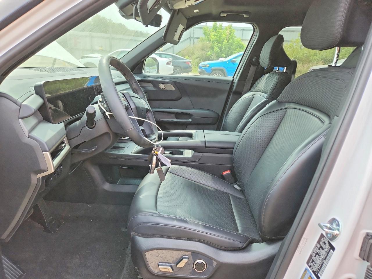 2027 Kia Telluride S - Image 7
