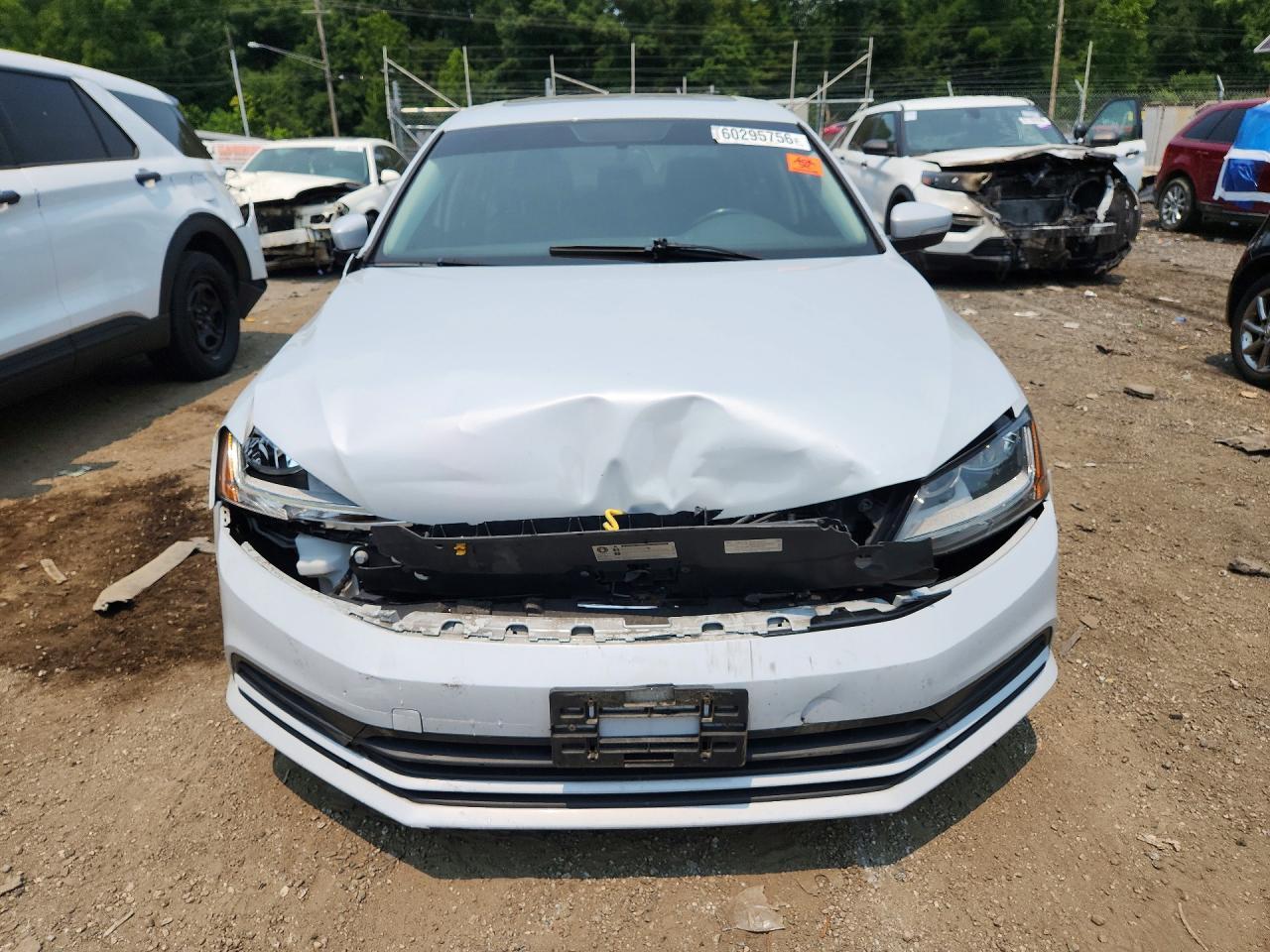 2018 Volkswagen Jetta Se - Фото 5