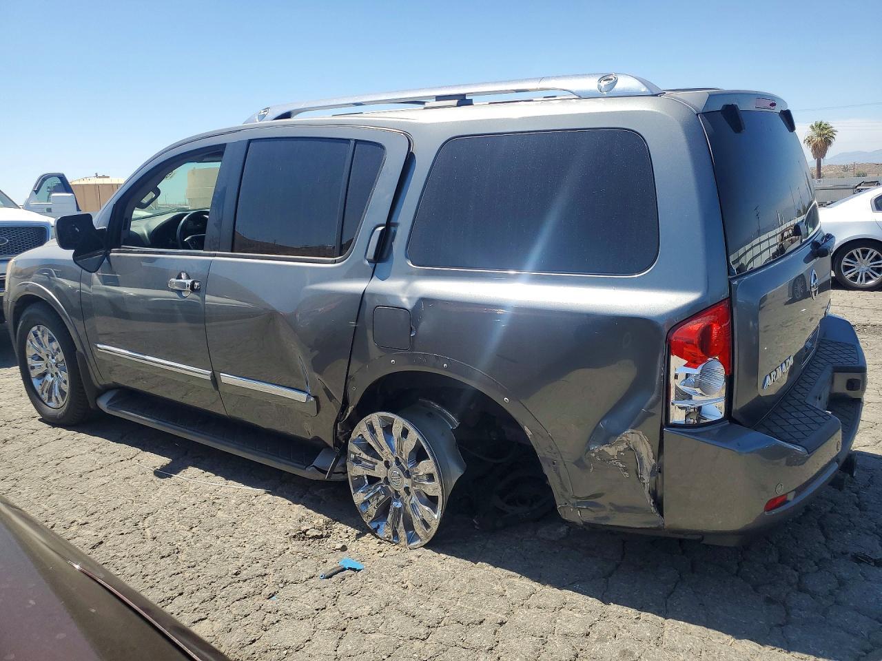2015 Nissan Armada Platinum - Фото 2