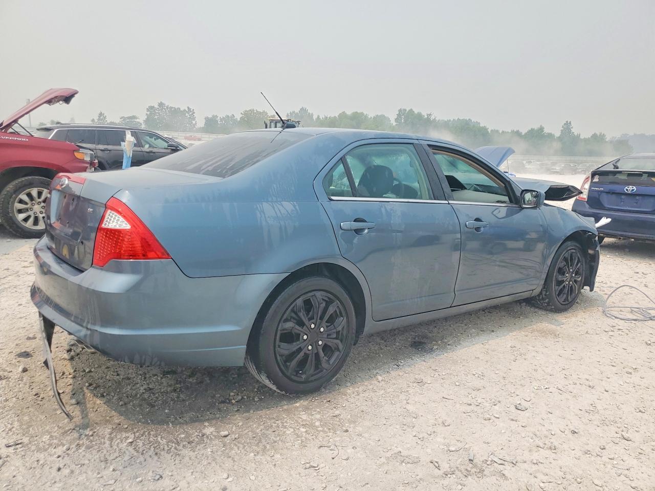 2011 Ford Fusion Se - Фото 3