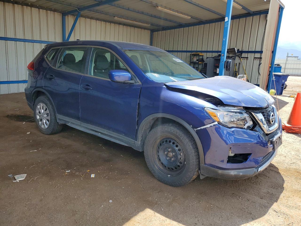 2017 Nissan Rogue S - Image 4