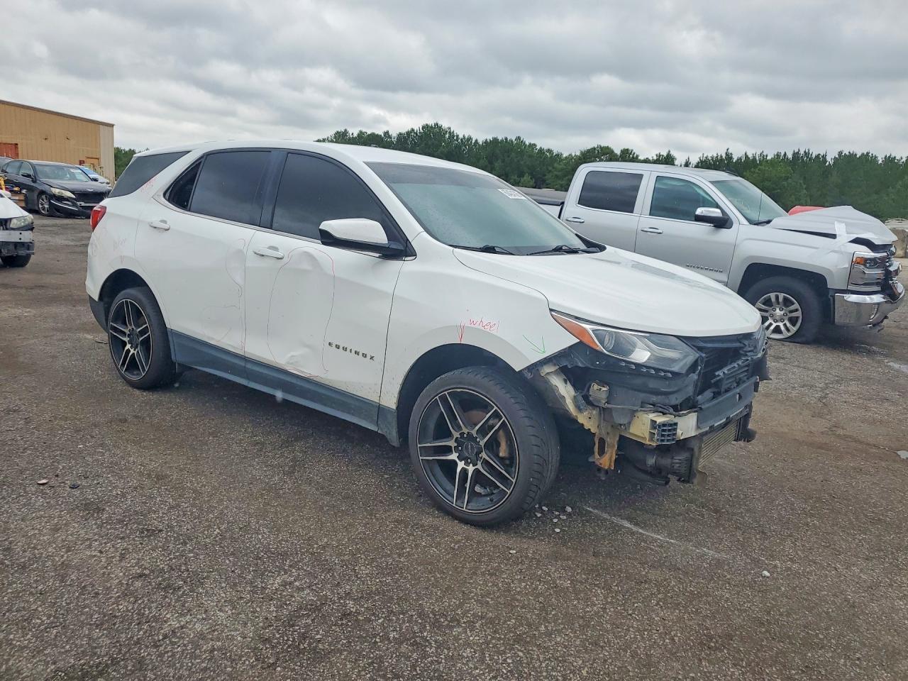 2018 Chevrolet Equinox Lt - Фото 4