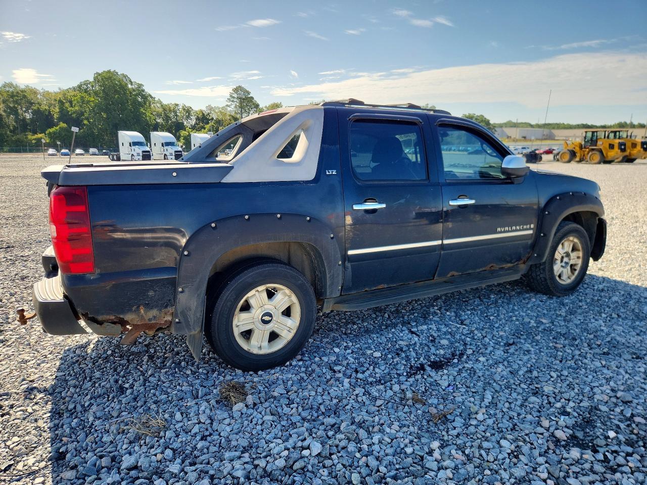 2009 Chevrolet Avalanche K1500 Ls - Фото 3