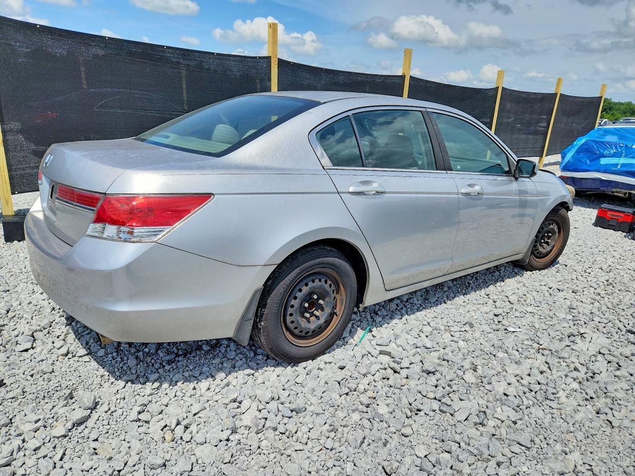 2012 Honda Accord Lx - Фото 3