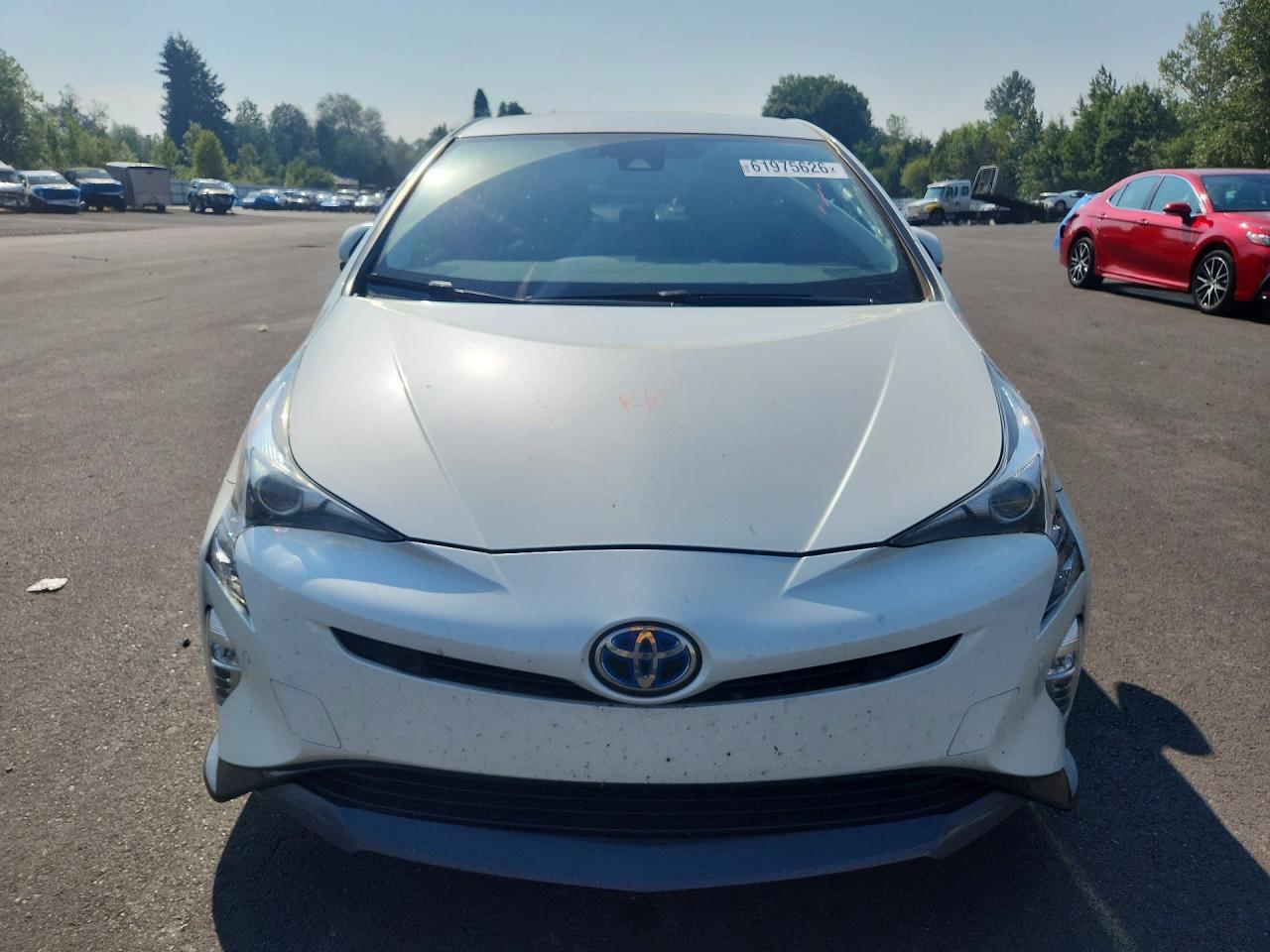 2017 Toyota Prius Three Touring - Фото 5