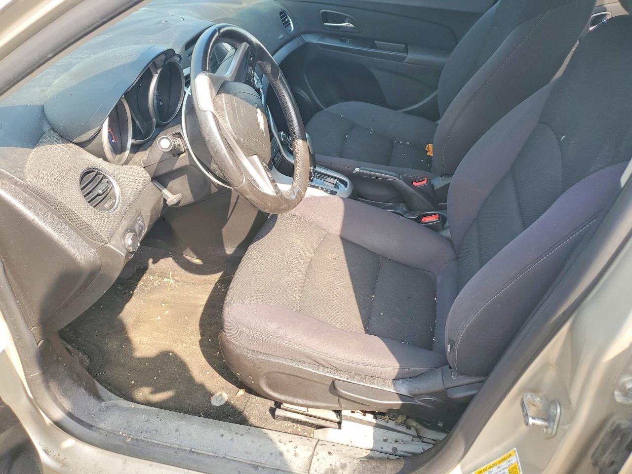 2014 Chevrolet Cruze Lt - Image 7