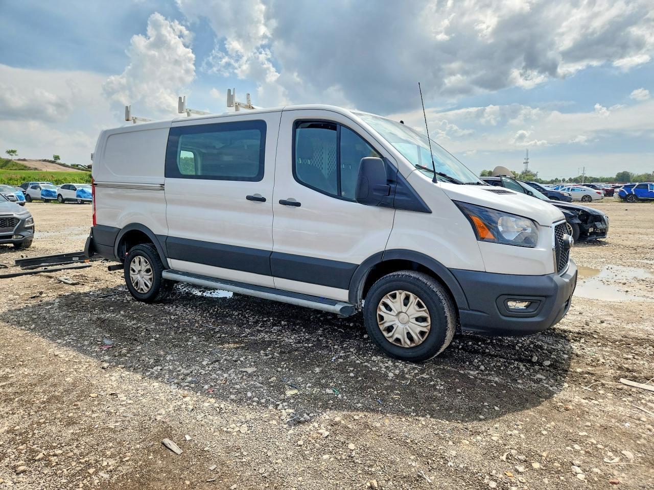 2023 Ford Transit T-250 - Image 4