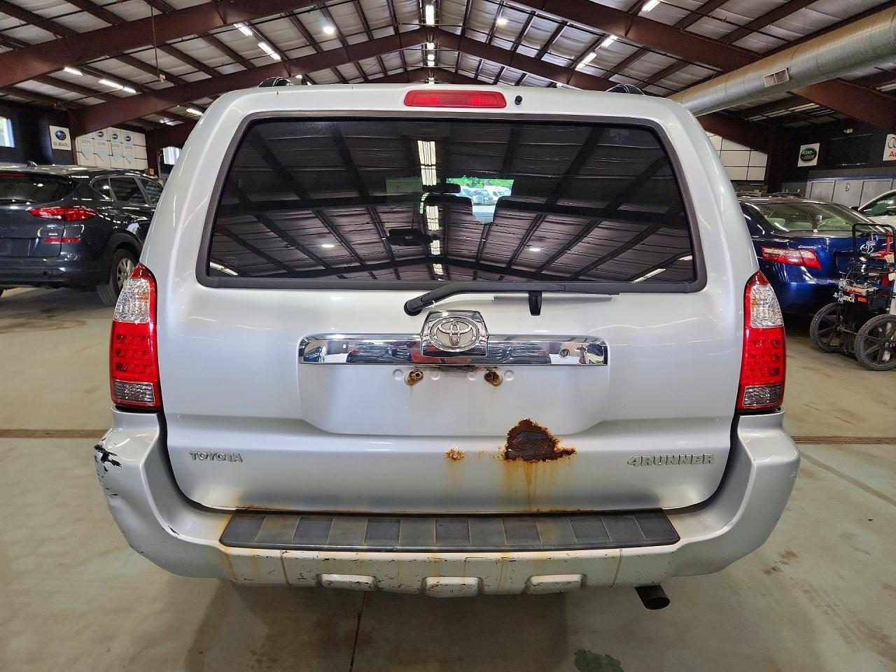 2009 Toyota 4Runner Sr5 - Image 6