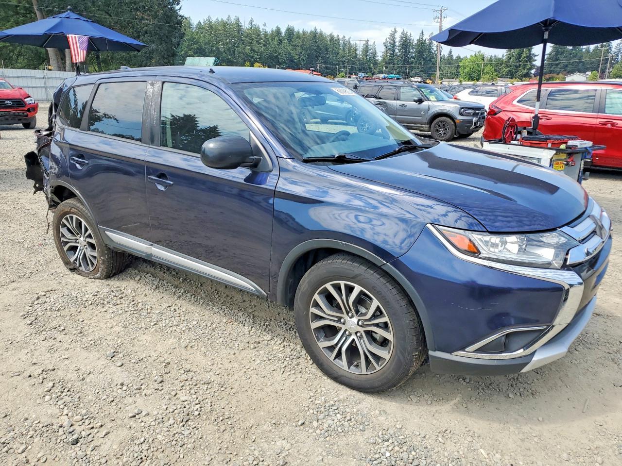 2018 Mitsubishi Outlander Se - Фото 4