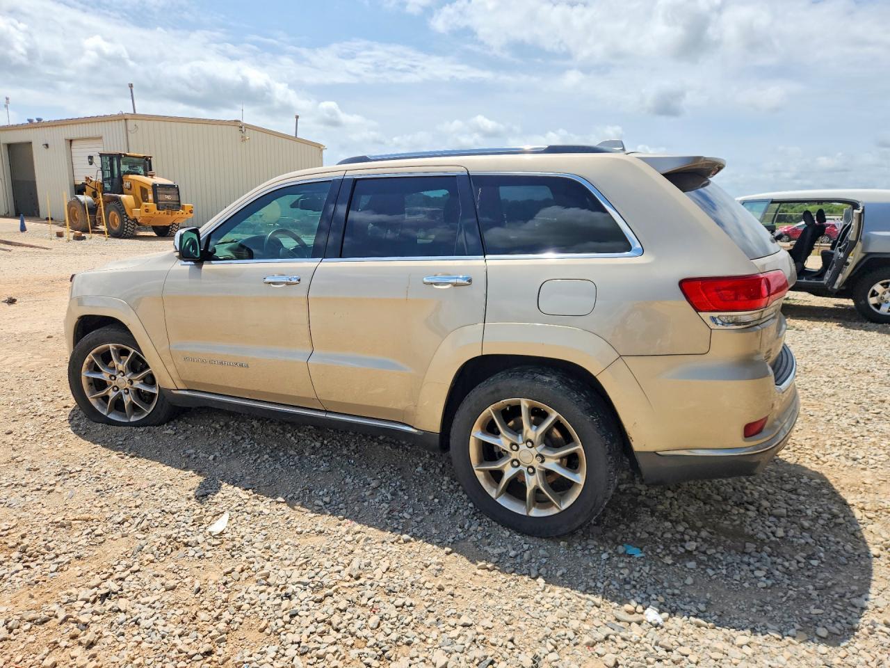 2014 Jeep Grand Cherokee Summit - Image 2