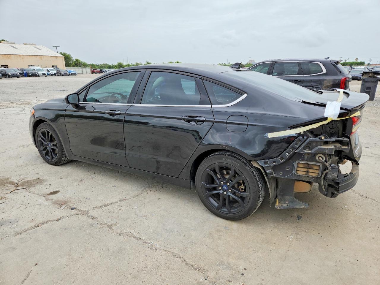 2019 Ford Fusion Se - Фото 2