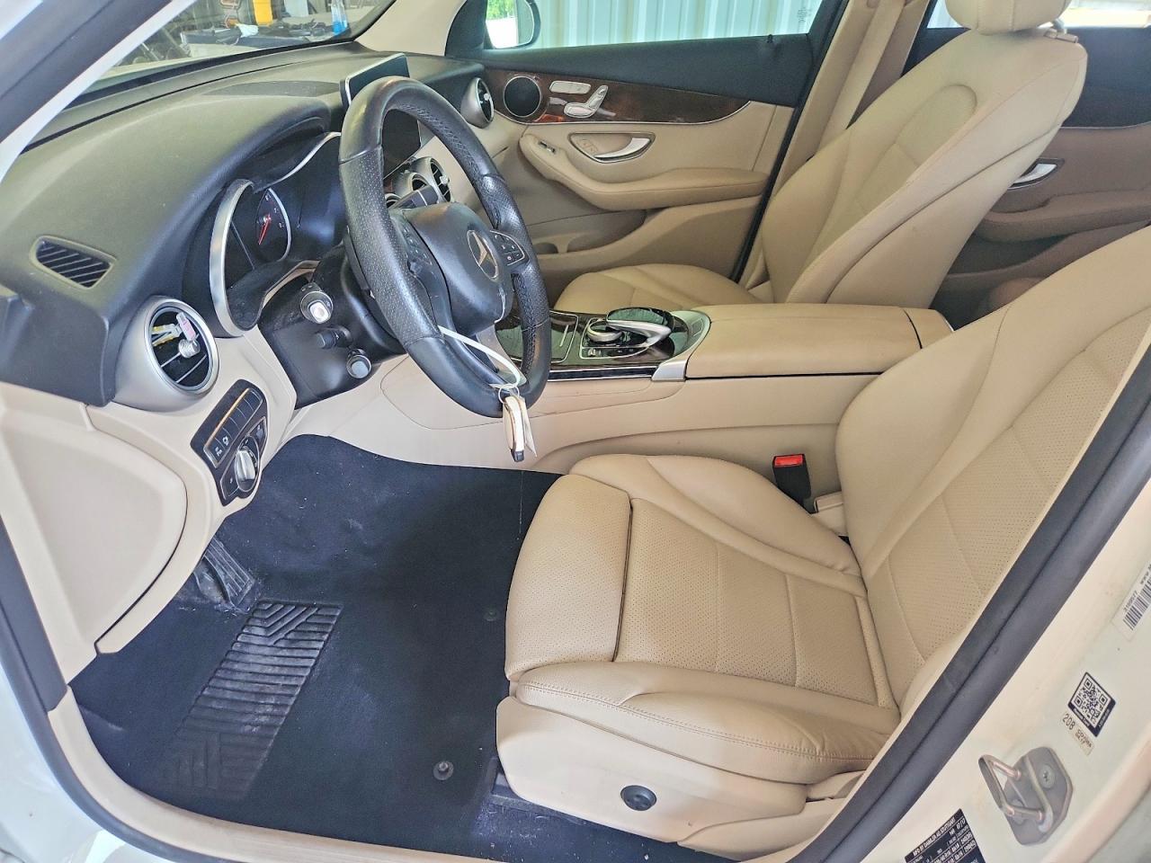 2018 Mercedes-Benz Glc 300 - Image 7