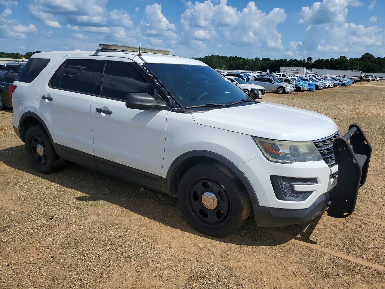 2017 Ford Explorer Police Interceptor - Image 4
