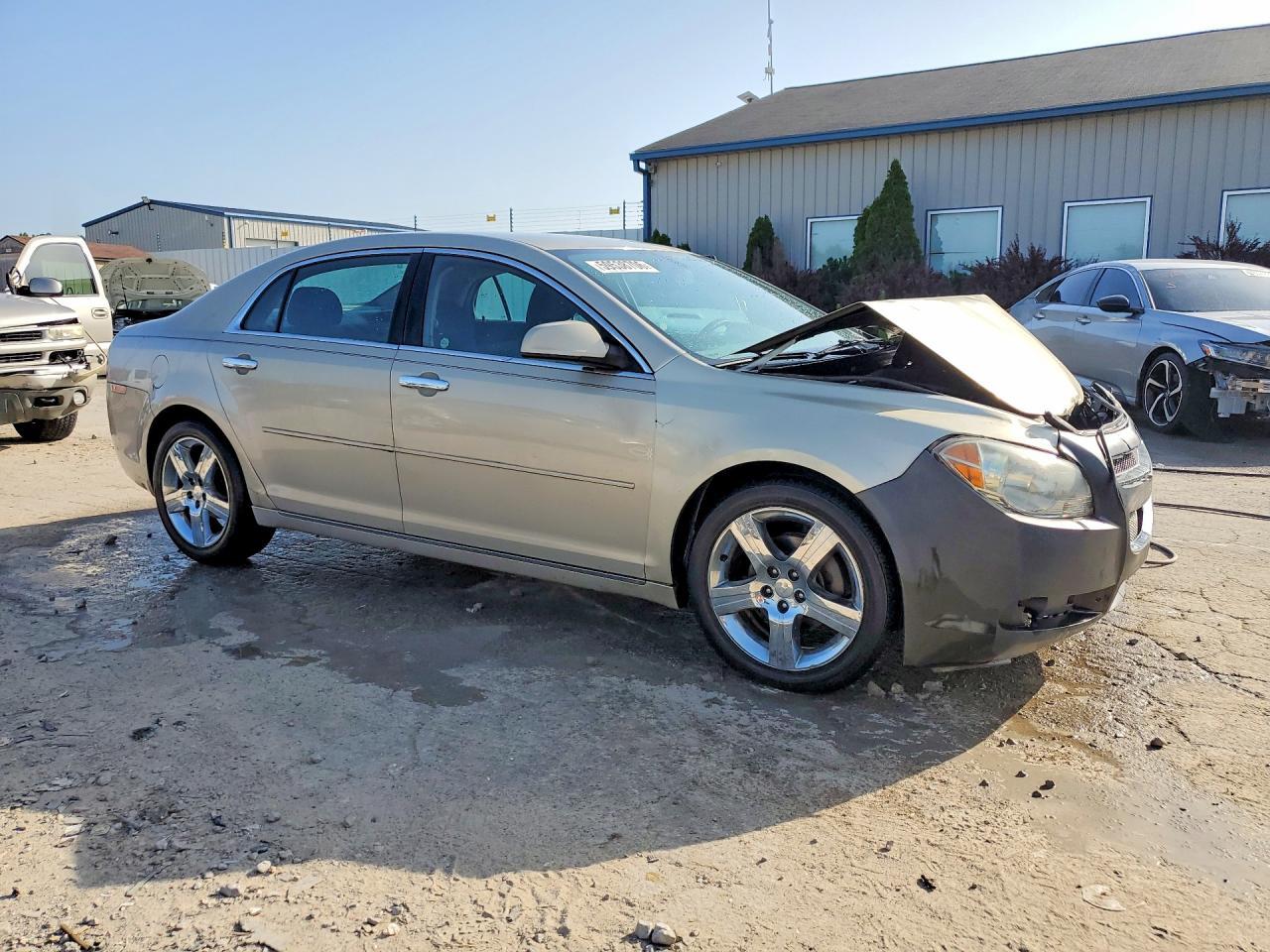 2012 Chevrolet Malibu 1Lt - Image 4