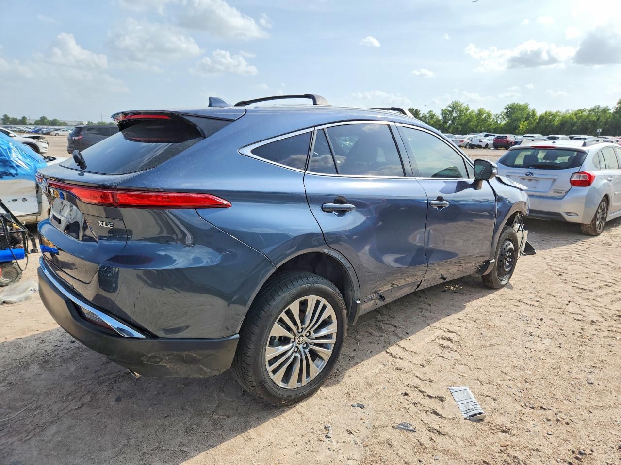 2024 Toyota Venza Xle - Фото 3