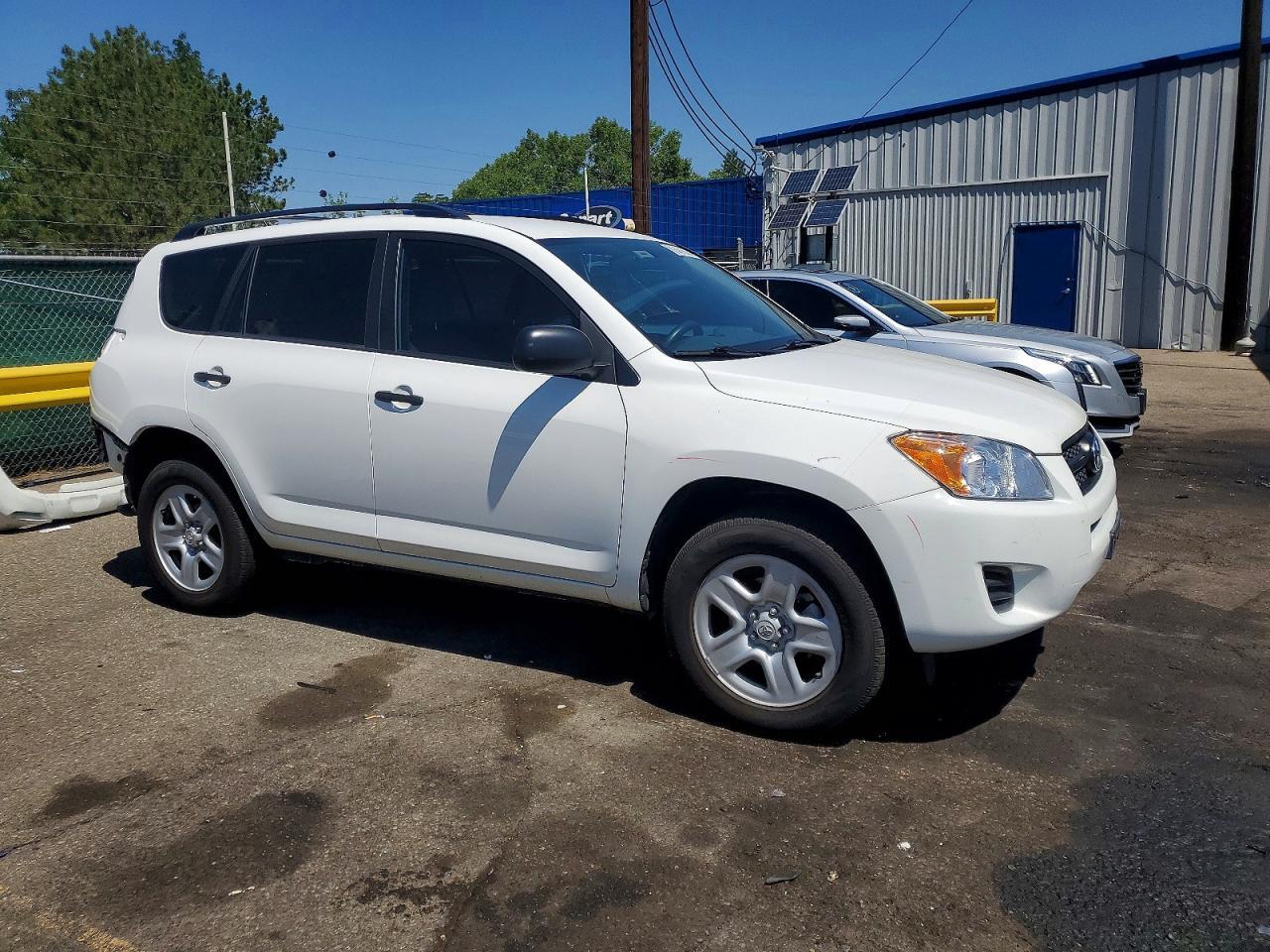 2012 Toyota Rav4 Base - Image 4