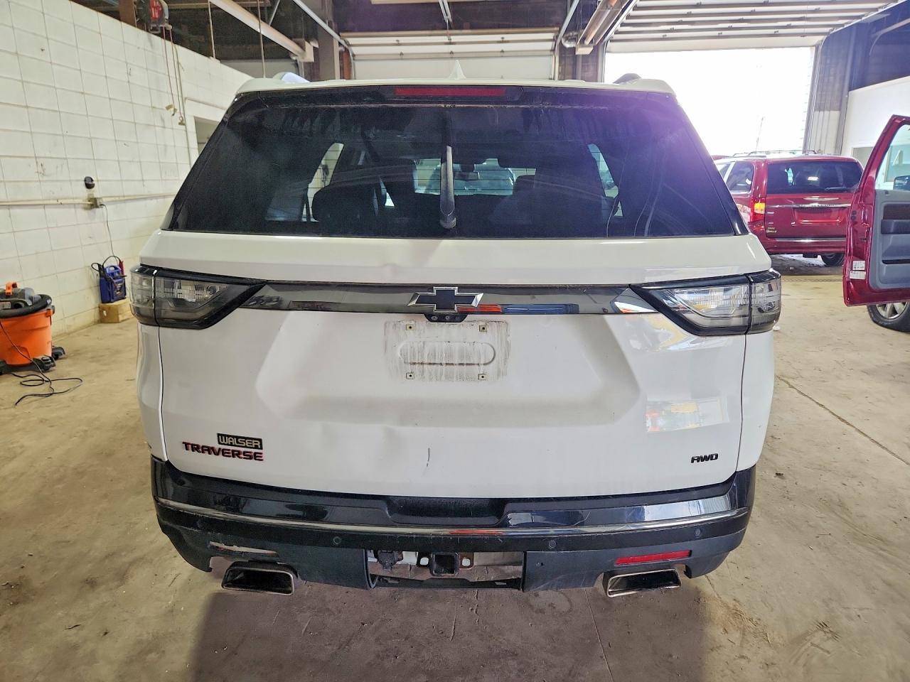 2020 Chevrolet Traverse Premier - Image 6