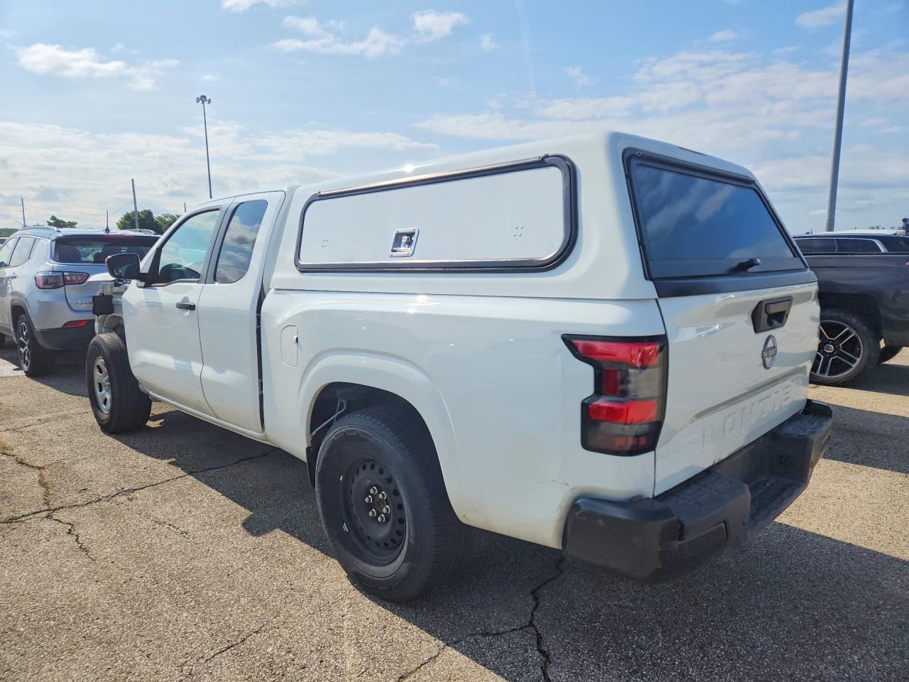 2024 Nissan Frontier S - Фото 2