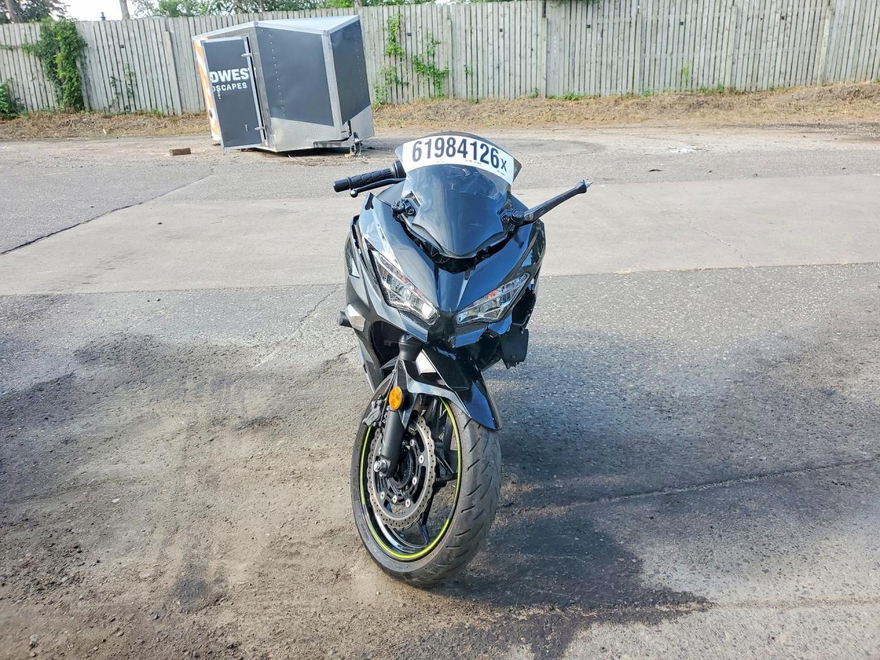 2021 Kawasaki Ex400 - Image 2