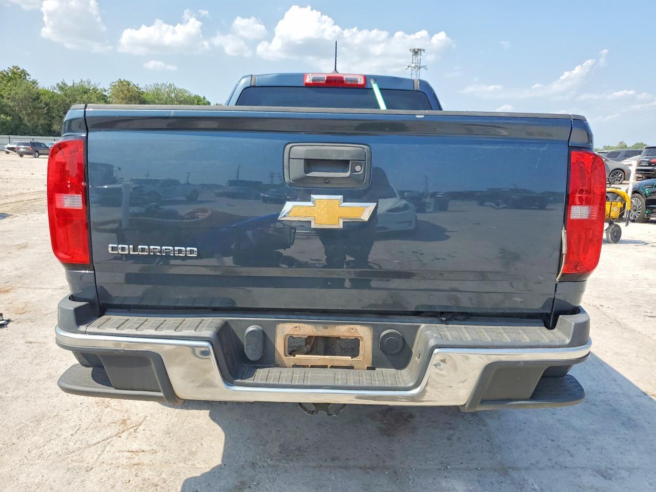 2019 Chevrolet Colorado - Image 6