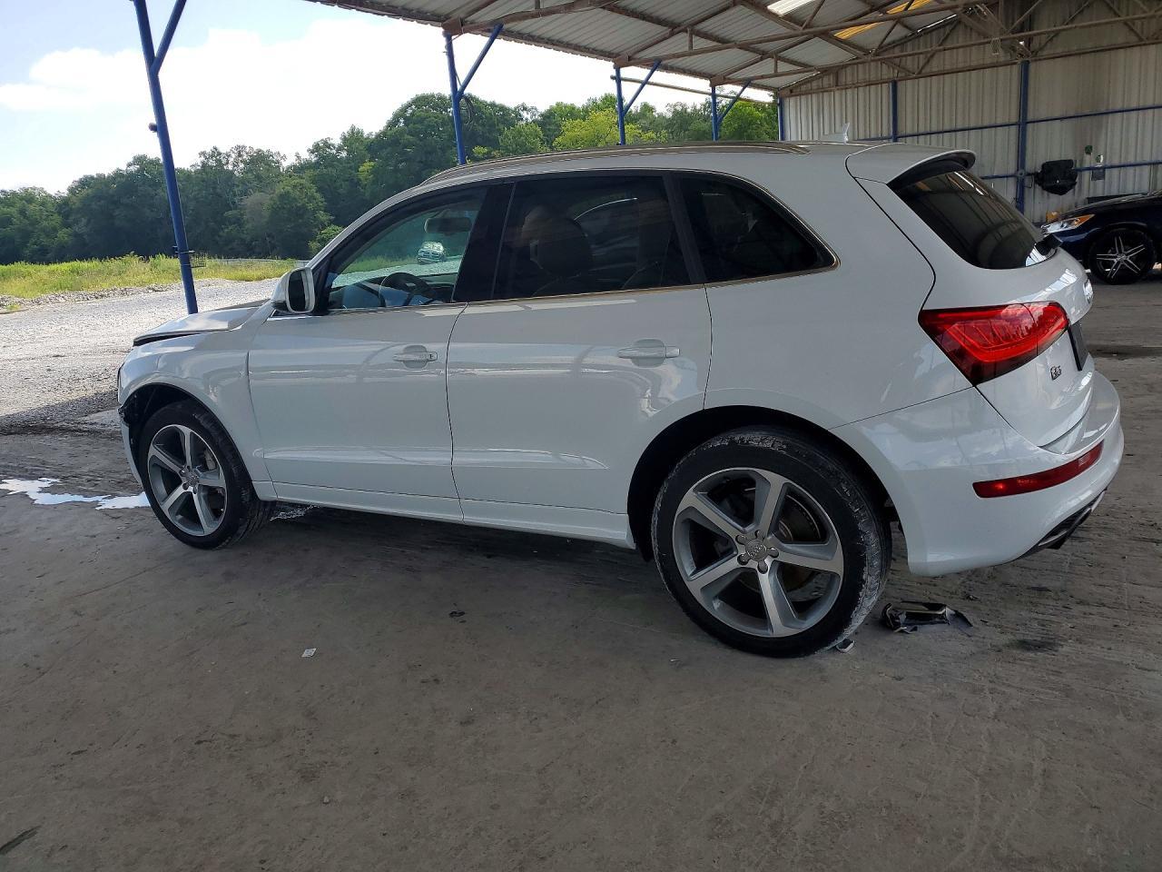 2014 Audi Q5 Premium Plus - Image 2