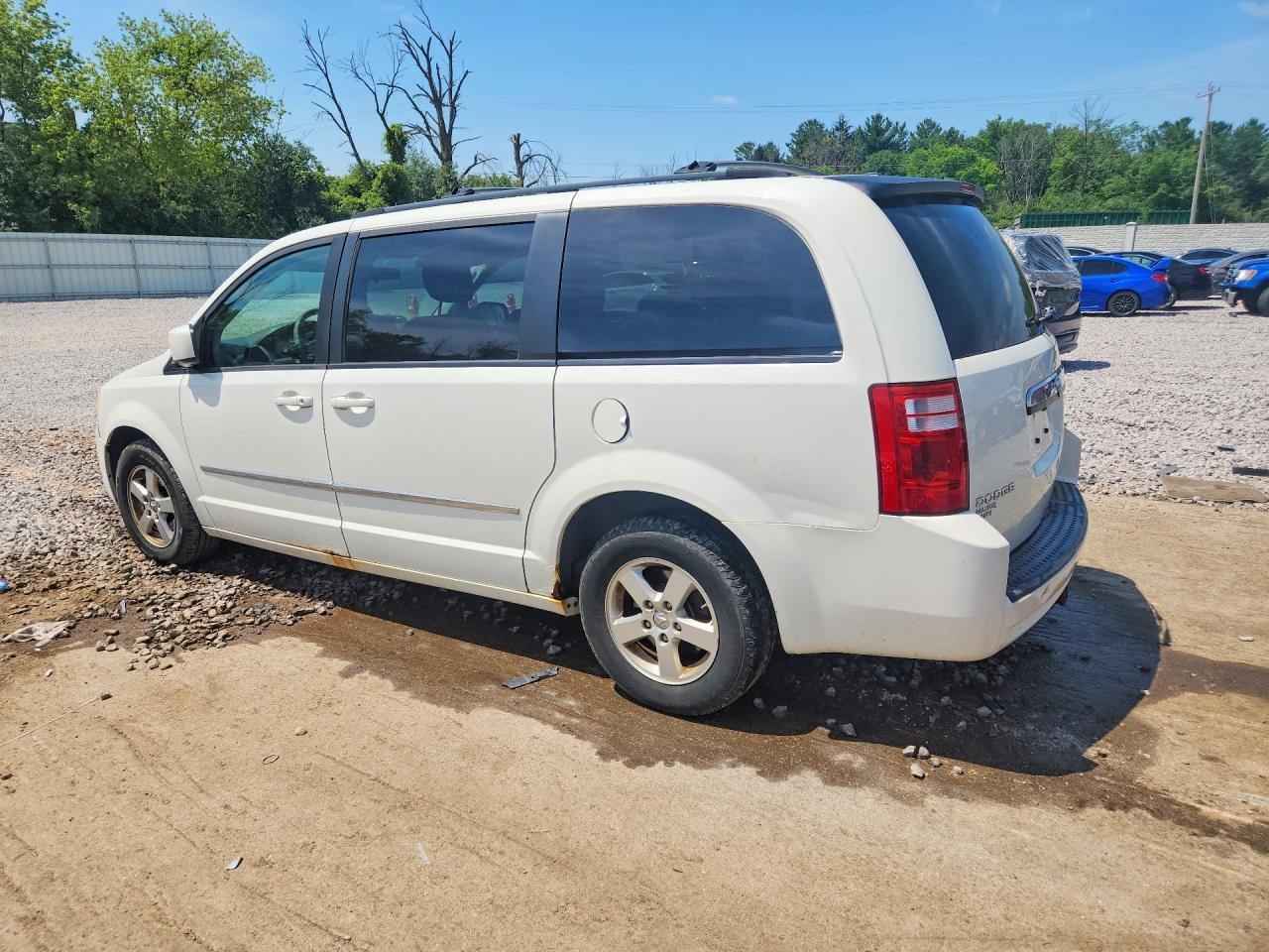 2010 Dodge Grand Caravan Sxt - Фото 2