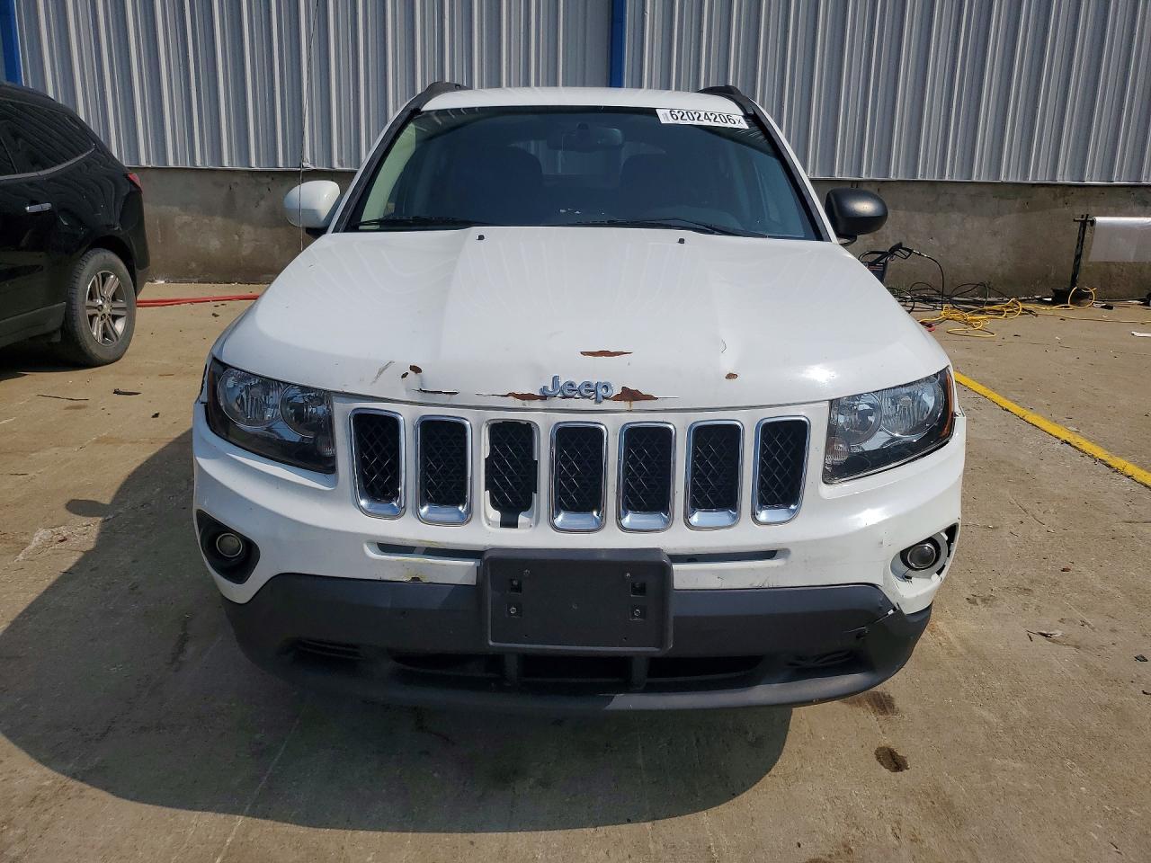 2017 Jeep Compass Sport - Image 5