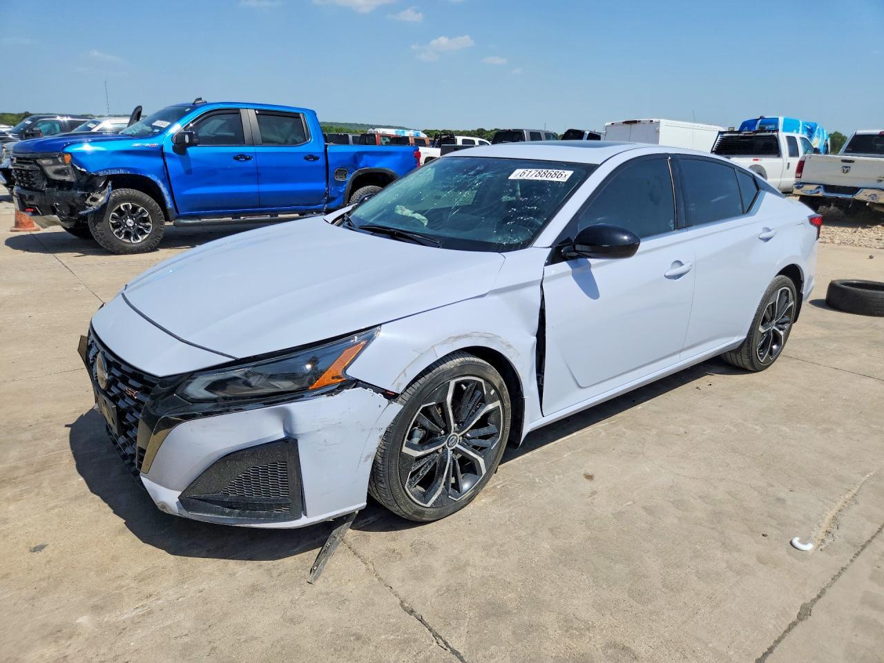 2023 Nissan Altima Sr