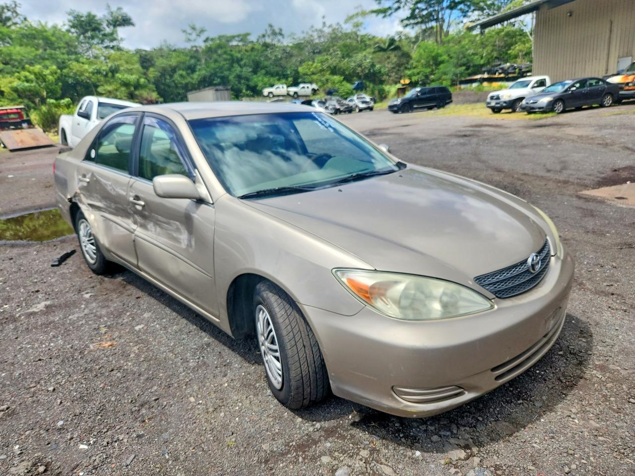 2002 Toyota Camry Le - Фото 4