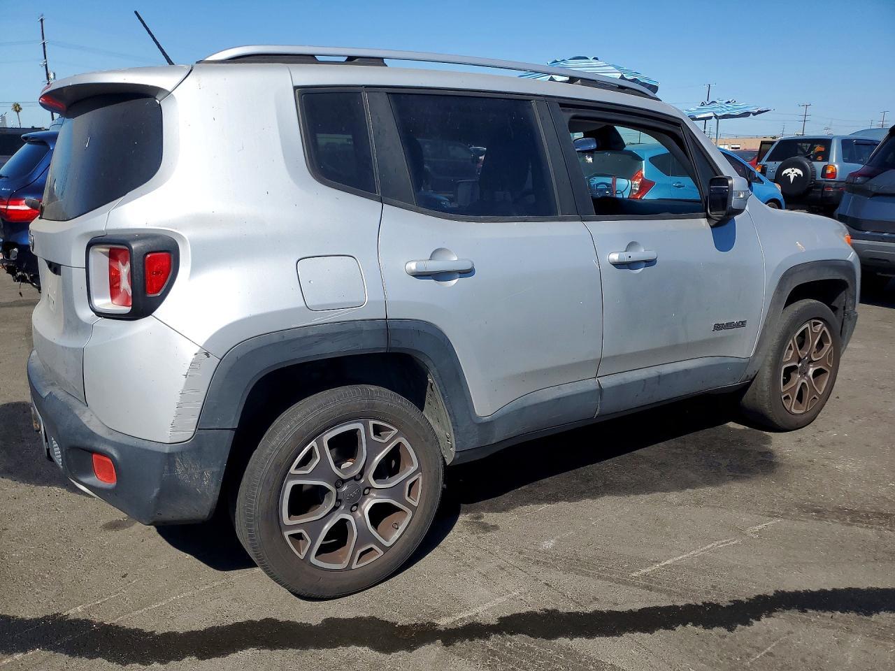 2016 Jeep Renegade Limited - Фото 3