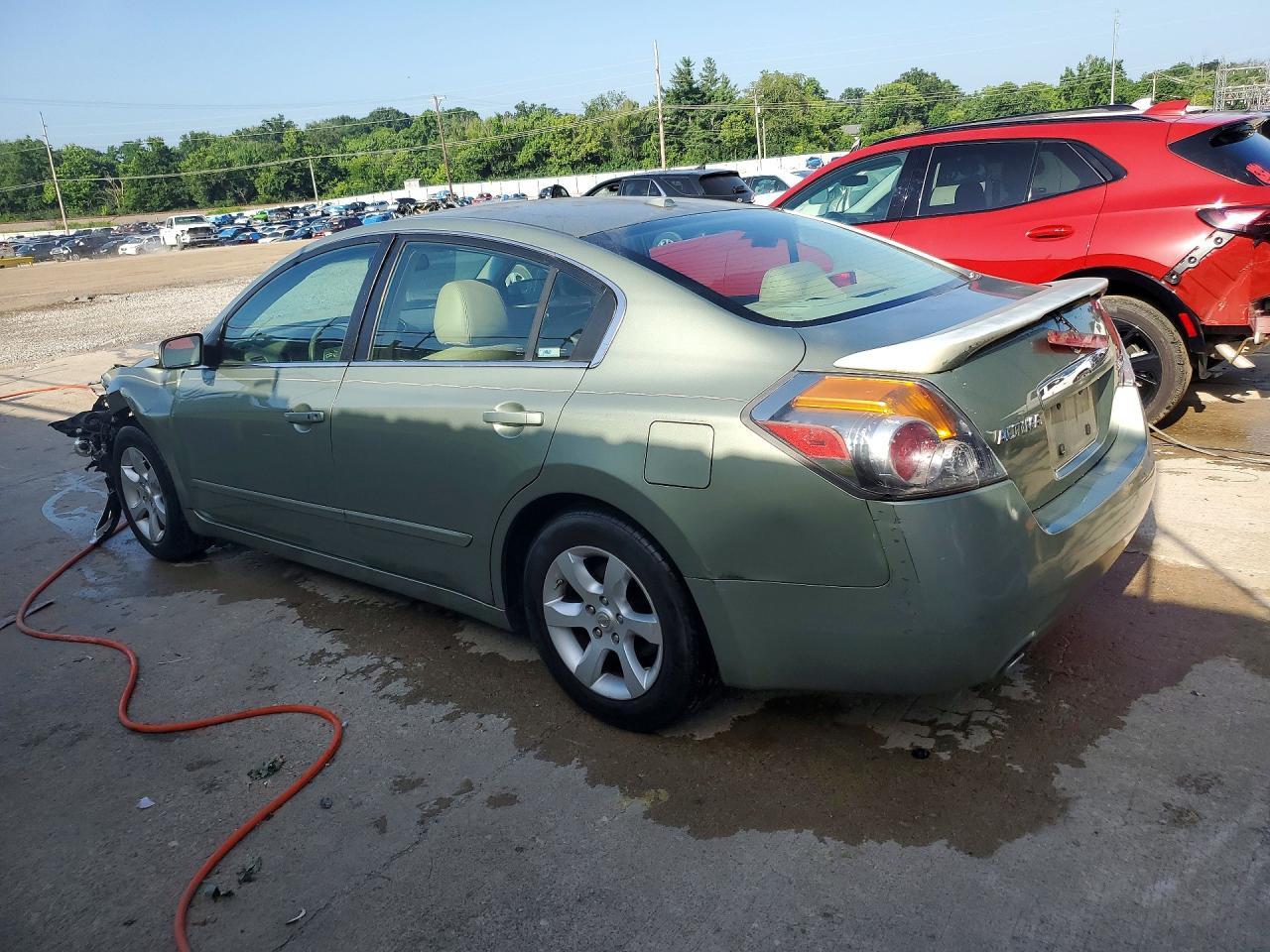 2007 Nissan Altima 3.5Se/3.5Sl - Фото 2