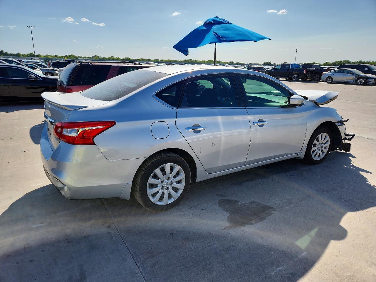 2018 Nissan Sentra S - Фото 3