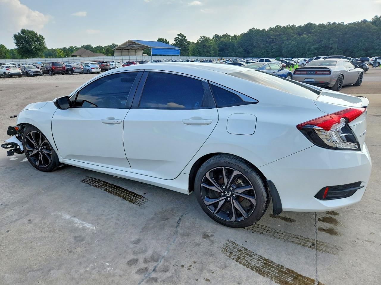 2019 Honda Civic Sport - Фото 2