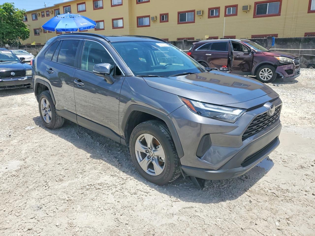 2025 Toyota Rav4 Xle - Фото 4