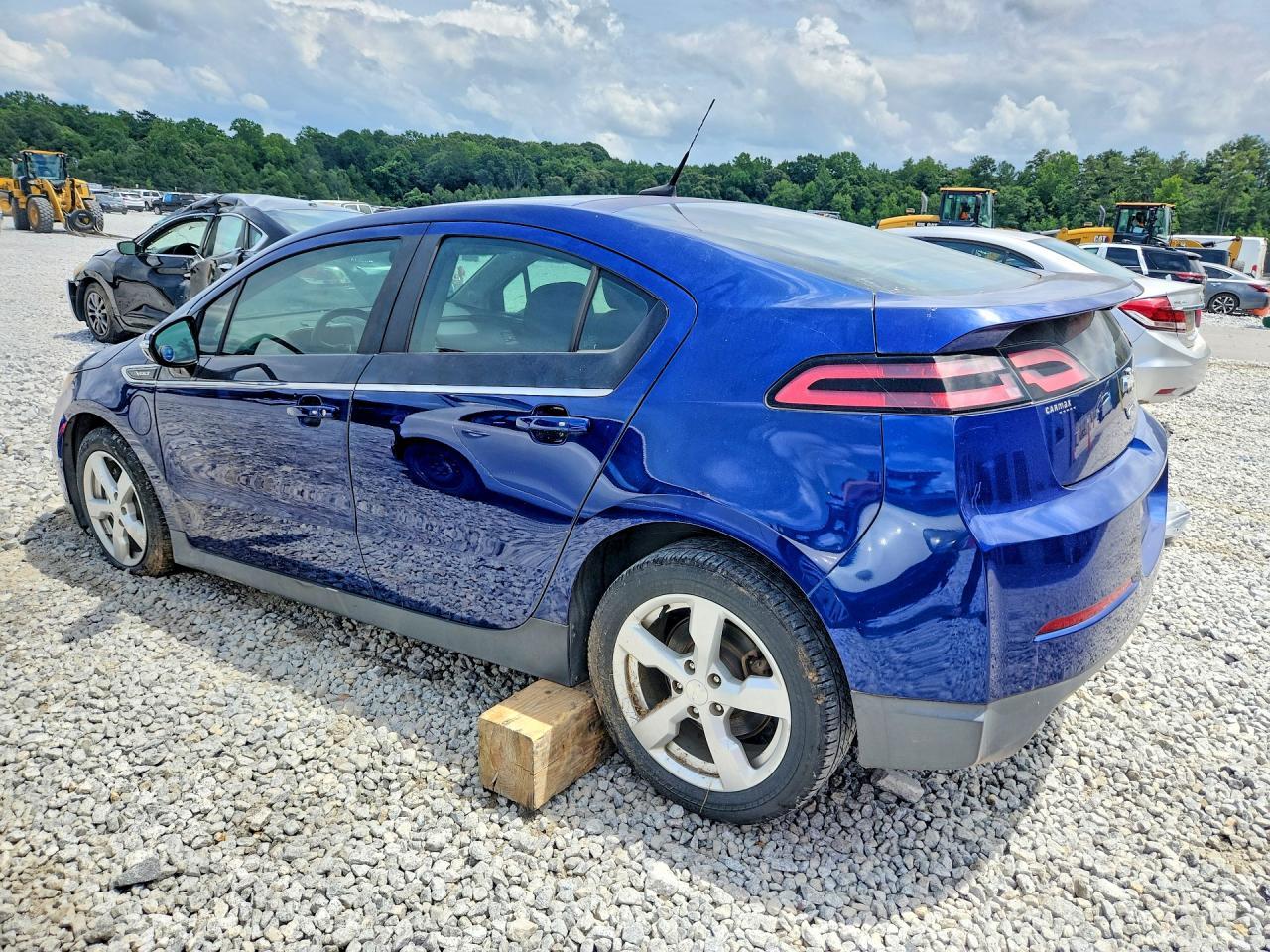 2013 Chevrolet Volt - Фото 2