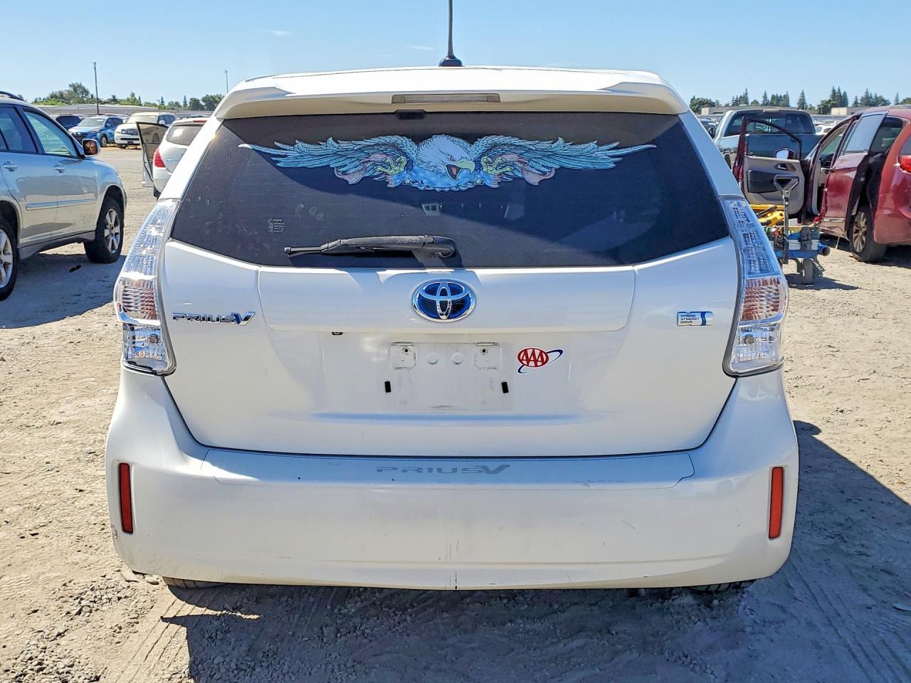 2013 Toyota Prius V Three - Фото 6