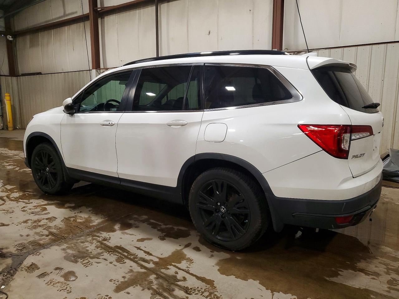 2022 Honda Pilot Se - Фото 2