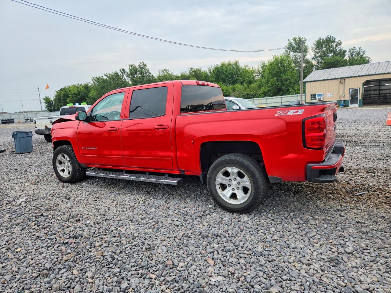 2017 Chevrolet Silverado K1500 Lt - Фото 2