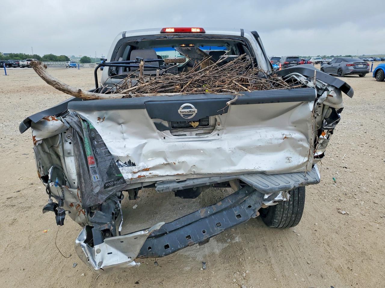 2005 Nissan Frontier Se - Фото 6
