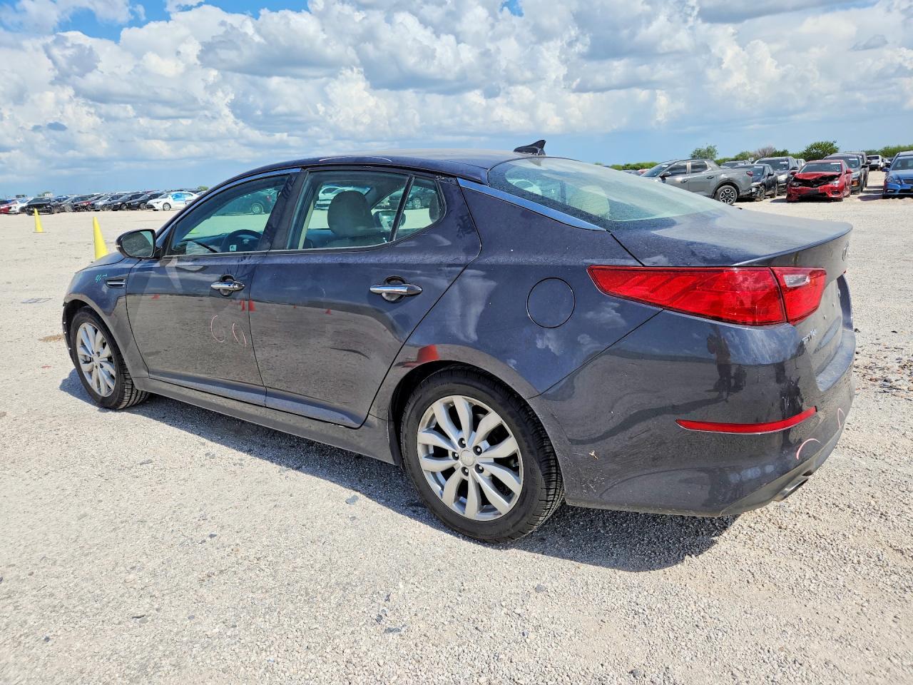 2015 Kia Optima - Фото 2