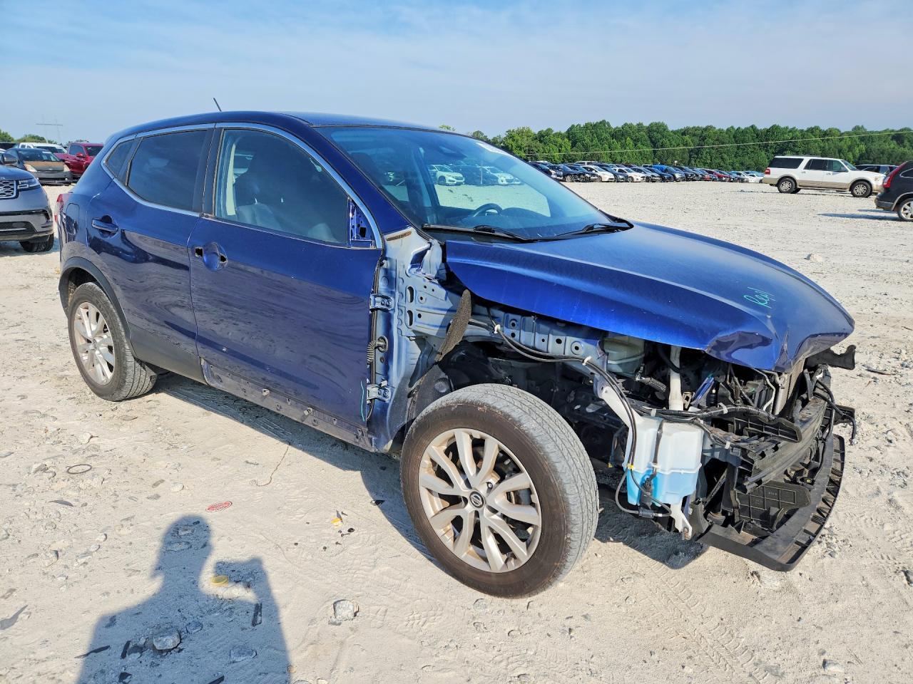 2022 Nissan Rogue Sport S - Фото 4