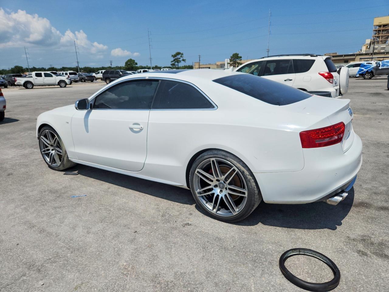 2011 Audi S5 Premium Plus - Фото 2