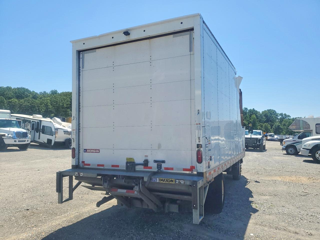 2021 Isuzu Npr Hd Box Truck - Фото 3