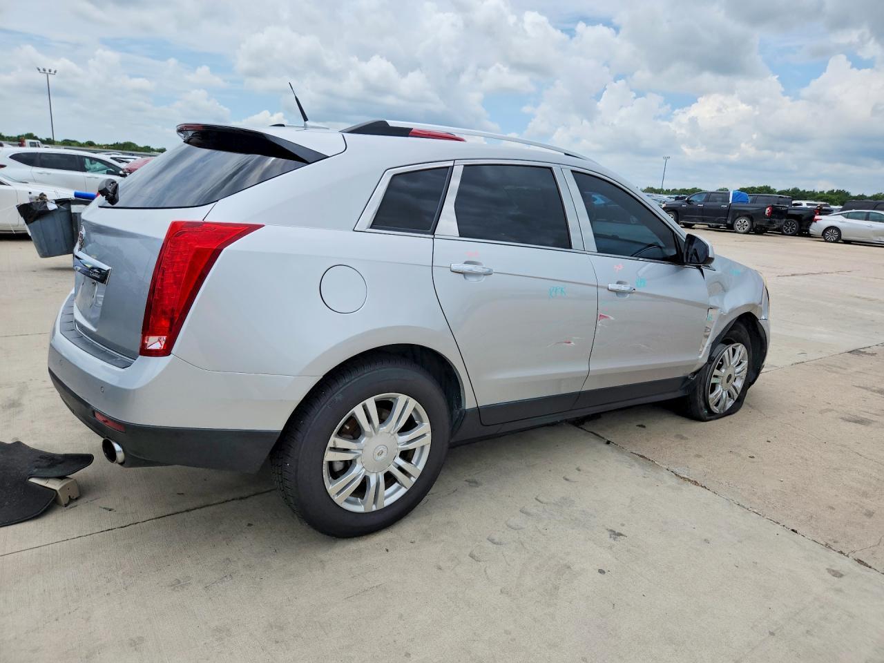 2011 Cadillac Srx Luxury Collection - Image 3