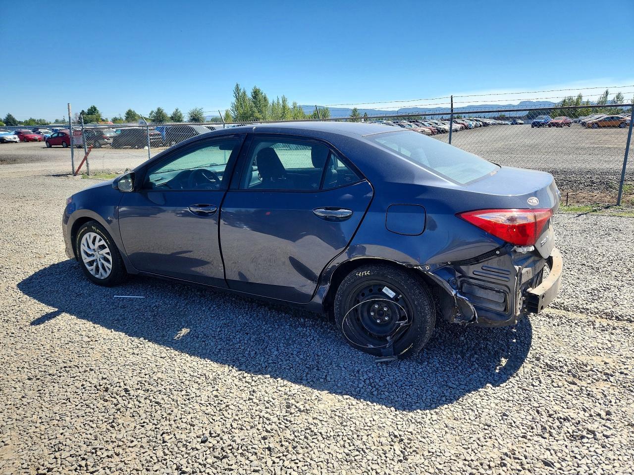 2018 Toyota Corolla Le - Image 2