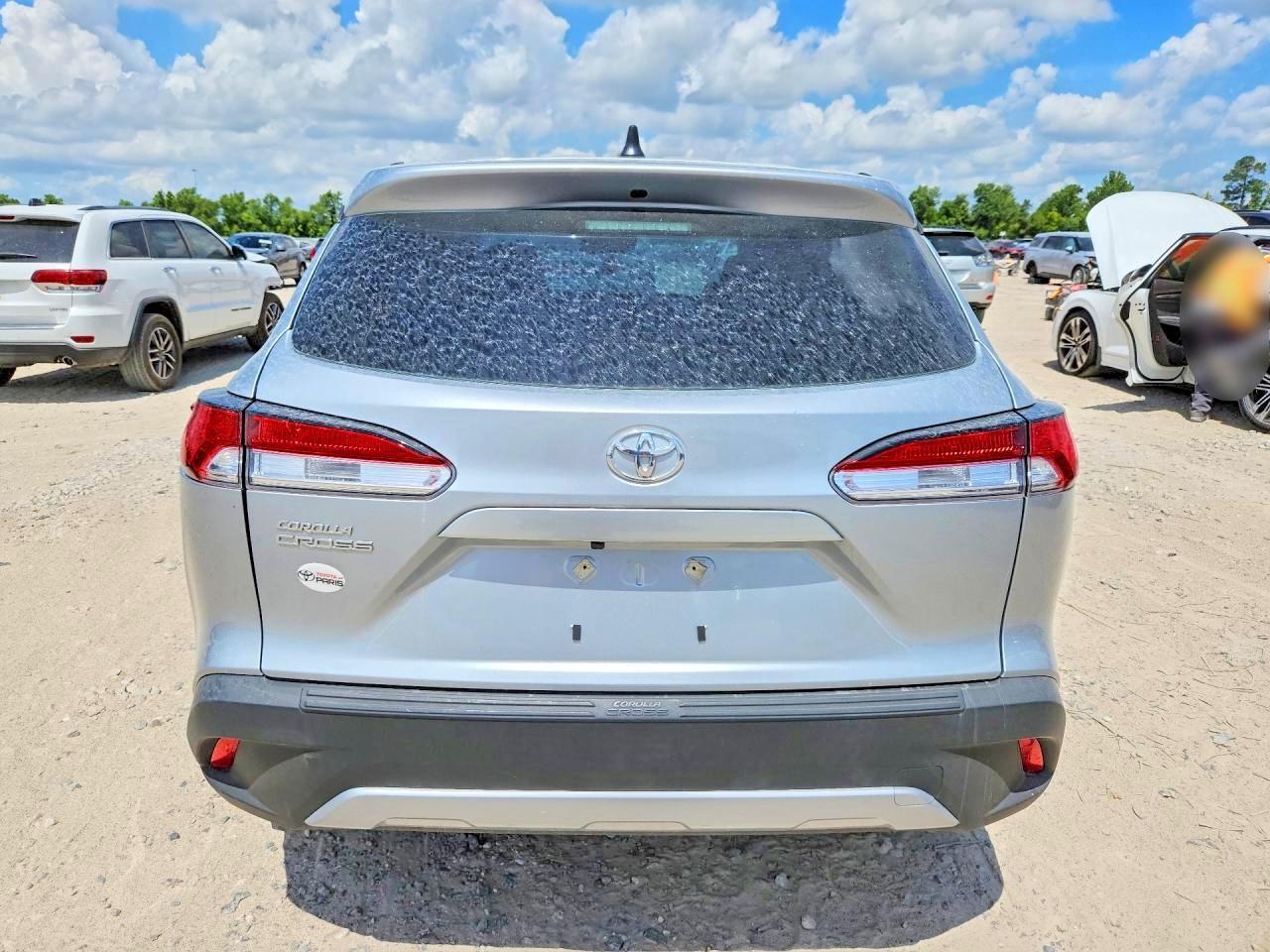 2023 Toyota Corolla Cross L - Фото 6