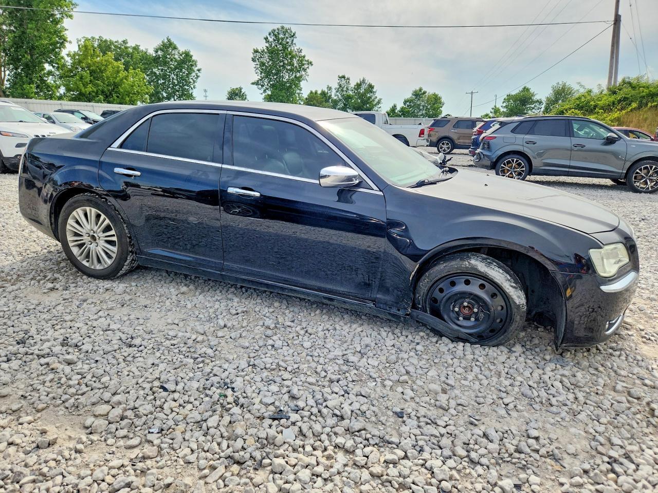 2014 Chrysler 300C - Фото 4