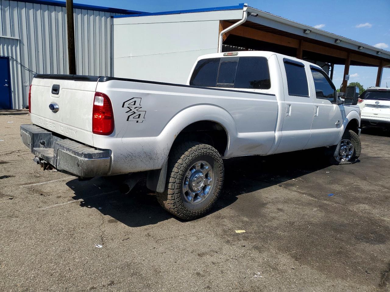 2015 Ford F250 Super Duty - Фото 3