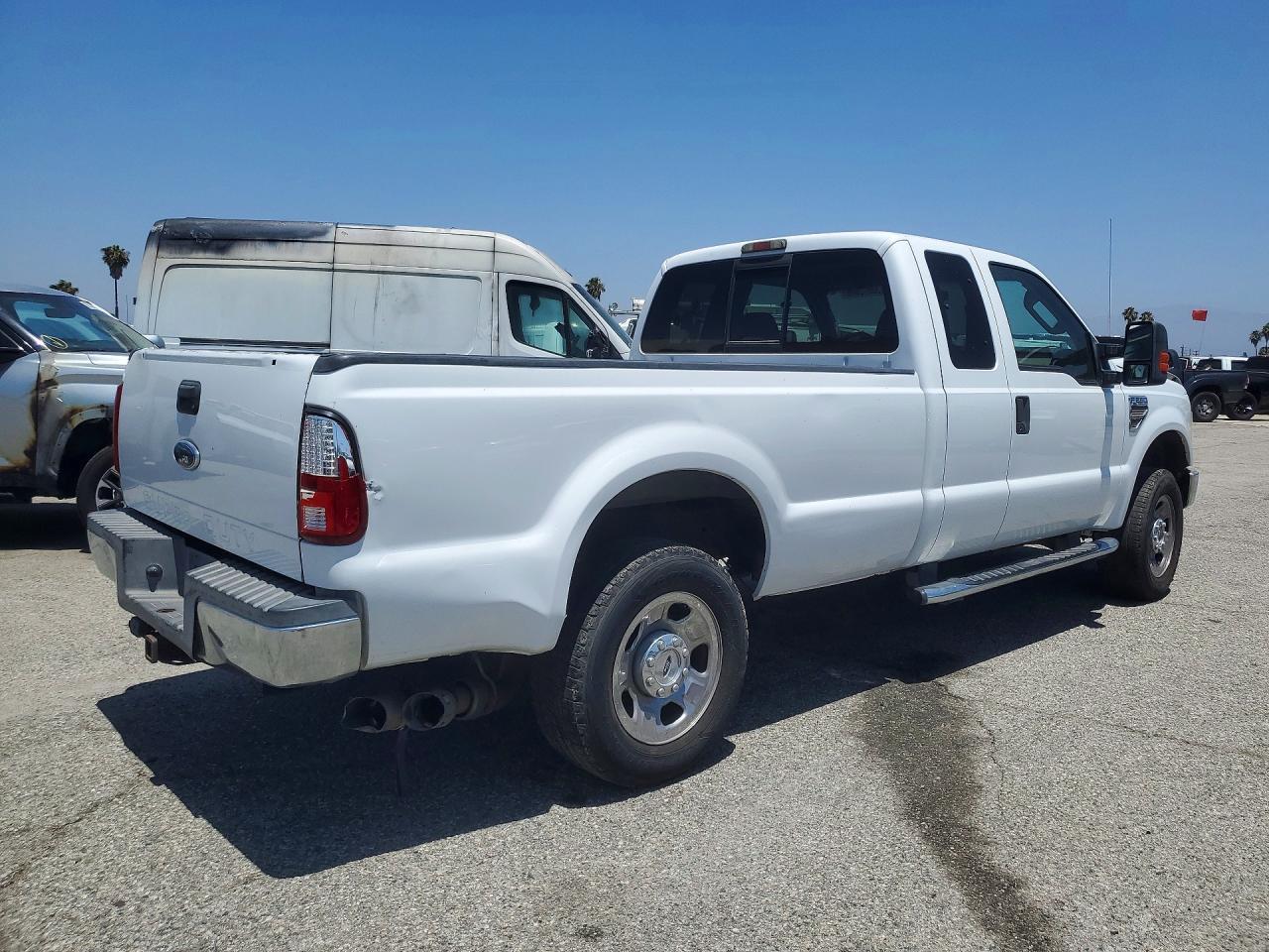 2008 Ford F250 Super Duty - Фото 3