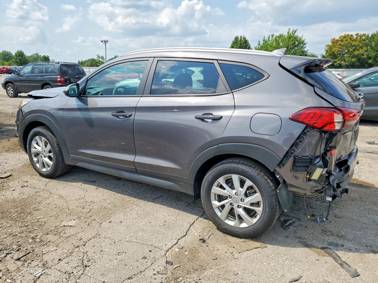 2020 Hyundai Tucson Value - Image 2
